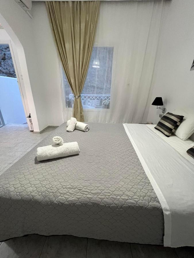 Zolfo Antico Beach Apartment Perissa Extérieur photo