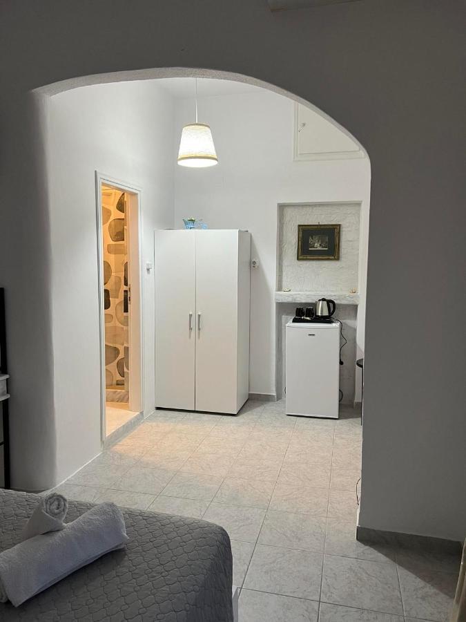 Zolfo Antico Beach Apartment Perissa Extérieur photo