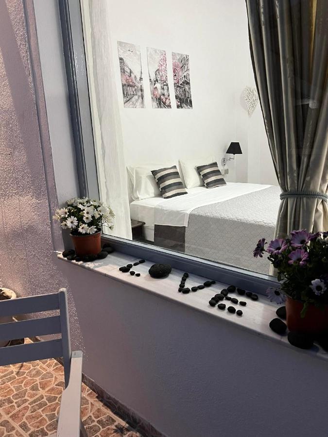 Zolfo Antico Beach Apartment Perissa Extérieur photo