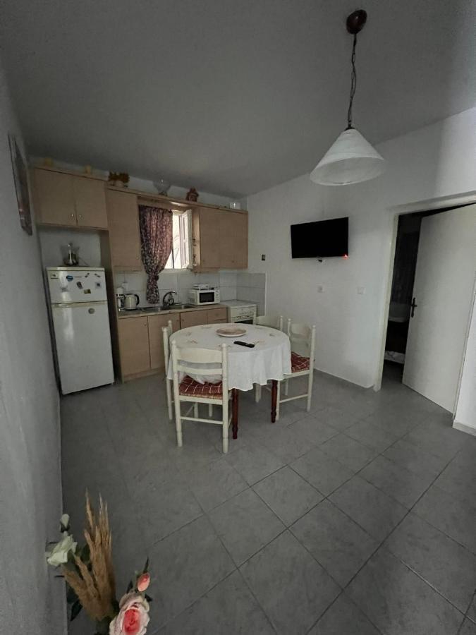 Zolfo Antico Beach Apartment Perissa Extérieur photo