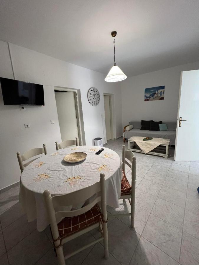 Zolfo Antico Beach Apartment Perissa Extérieur photo